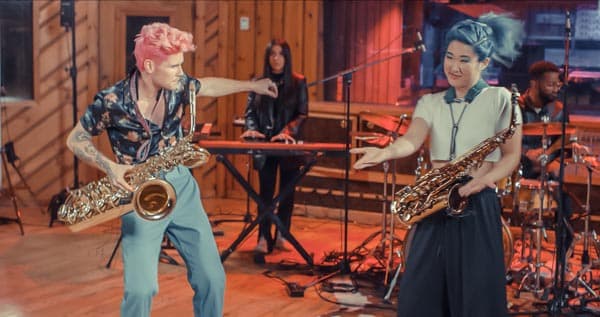 Play-Along Practice Tracks — 9 video lessons