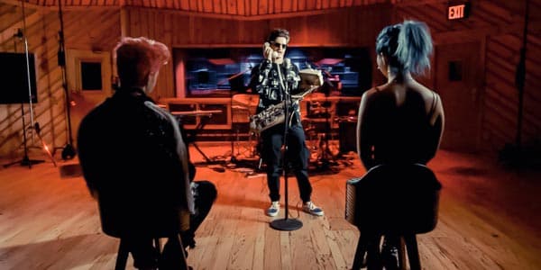 Stage Performance — 10 video lessons